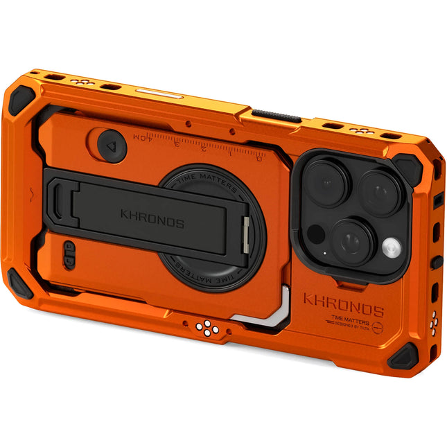 Tilta Khronos Funda Expandible para iPhone 16 Pro con Bloqueo y Contactos Integrados Naranja