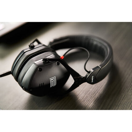 Roland VMH-S100 Auriculares Cerrados para Producción Musical 50mm 5Hz-40kHz