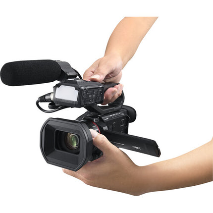 Panasonic HC-X2100 Videocámara Profesional UHD 4K 8.29MP Zoom 24x Batería 5900mAh