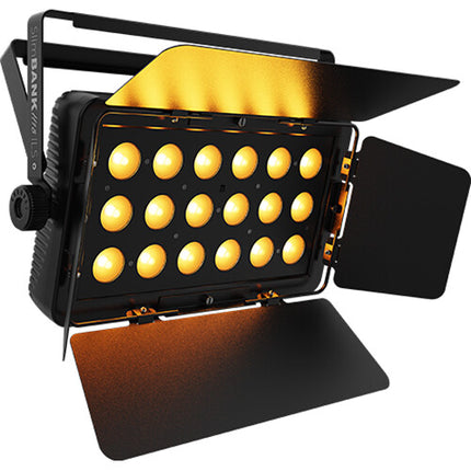 CHAUVET DJ SlimBANK H18 ILS Luz LED Wash 18 LEDs 27° Ángulo con Barndoor y Cable de Poder