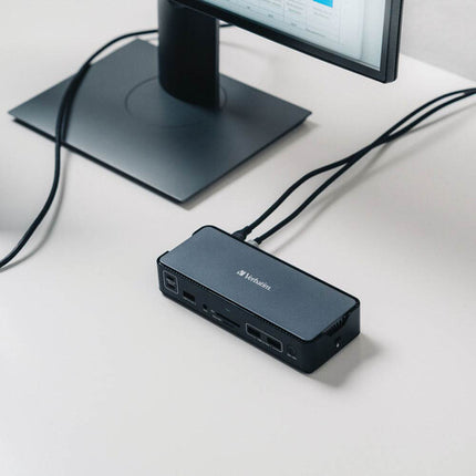Verbatim 15-en-1 Estación de acoplamiento USB-C Pro 8K 100W Puerto Ethernet