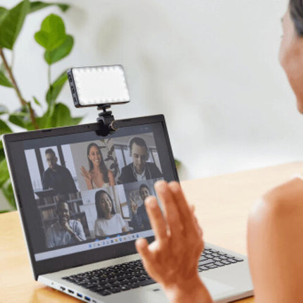ShiftCam Universal Mount para Smartphones ancho 0.14 a 0.63 pulgadas con montura de aluminio