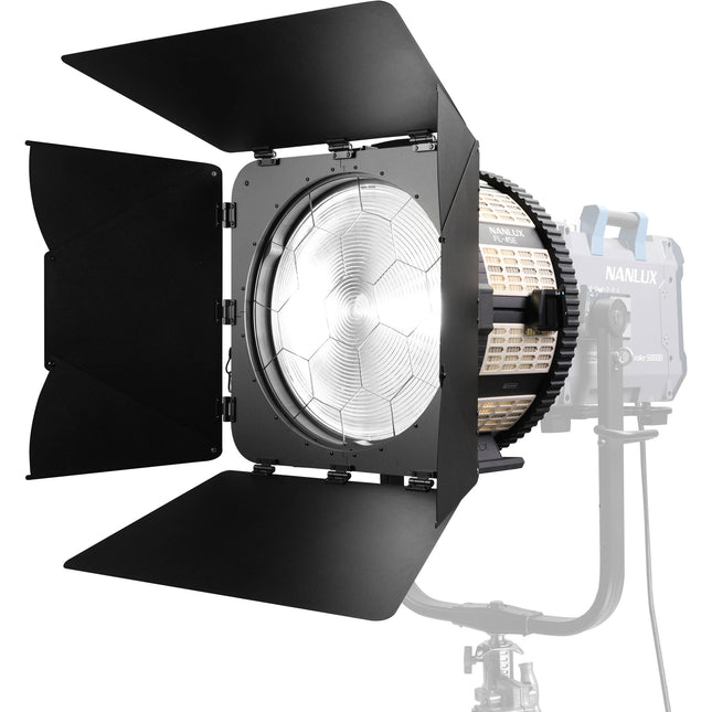 Nanlux FL-45E Lente Fresnel Motorizado 16-50° con Control DMX y Barndoors