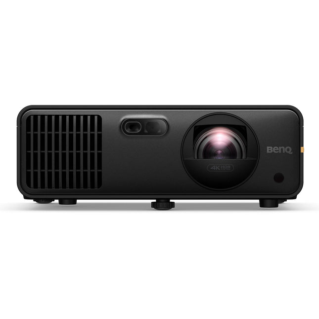 BenQ AK700ST Proyector Láser 4000 lúmenes UHD 4K tiro corto para simulador golf