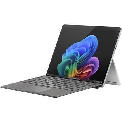 Microsoft 13" Surface Pro para Negocios Copilot+ PC Pantalla OLED 13" 512GB SSD 16GB RAM