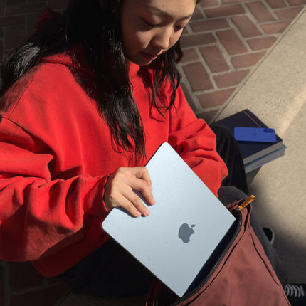 Apple 13" MacBook Air M4 16GB RAM 256GB SSD Starlight con USB-C MagSafe