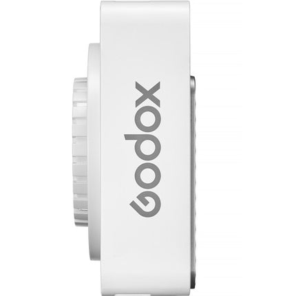 Godox ML100R Luz LED RGB Portátil 2360 Lux 5600K con Reflector 15°