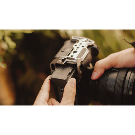 Tilta Kit Baterías NP-FZ100 2400mAh y Cargador USB 4 Bahías Verde