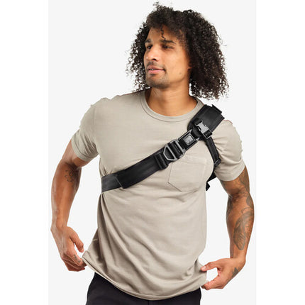 Chrome Industries Kadet Sling Bolsa Mensajero 9L Correa Ajustable 20-46.5"