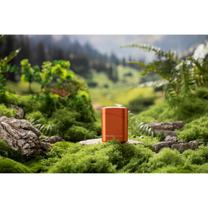 Olight Baton 4 Premium Edition Linterna LED Naranja 1300 Lúmenes Estuche Carga Inalámbrica 5000mAh