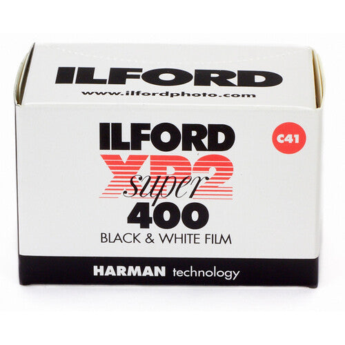 Ilford XP2 Super película negativa en blanco y negro 35mm ISO 400 36 exposiciones 50 pack