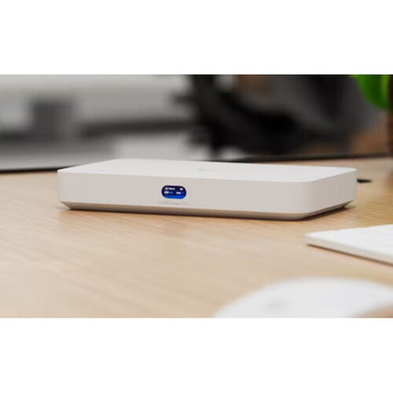 Ubiquiti UCG-FIBER Cloud Gateway Fibra 10G RJ45 PoE 30W Presencia
