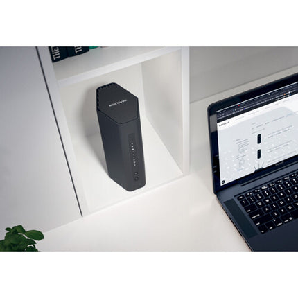 Netgear Nighthawk RS150 BE5000 Router Inalámbrico Wi-Fi 7 Dual-Banda 5 Gb/s 2250 Pies²
