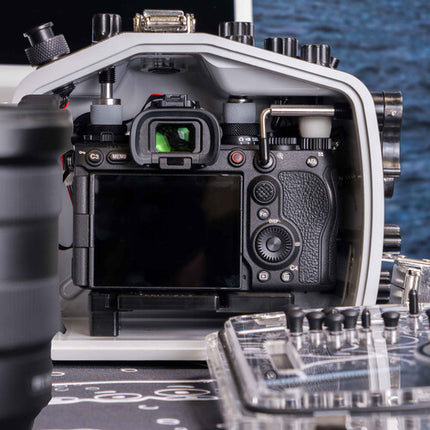Ikelite Deluxe 200DL Carcasa Subacuática para Sony a1 II Profundidad 200' y Controles Mecánicos
