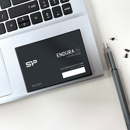 Silicon Power 2TB Endura E55 SSD Interno SATA III 2.5 Pulg 500MB/s Lectura 450MB/s Escritura Garantía 3 Años