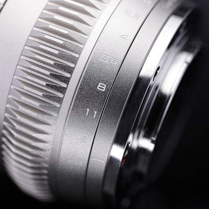 CHIOPT AURA 50mm T1.5 Lente de Cine para Canon RF apertura T1.5 y 72mm filtro