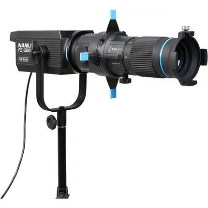 Nanlite Projection Attachment para montura Bowens con lente zoom 25-45° y portagobos incluido