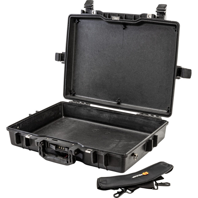 Pelican 1495CC1 Estuche Protector para Laptop 17 Pulgadas con Organizador y Correa Ajustable
