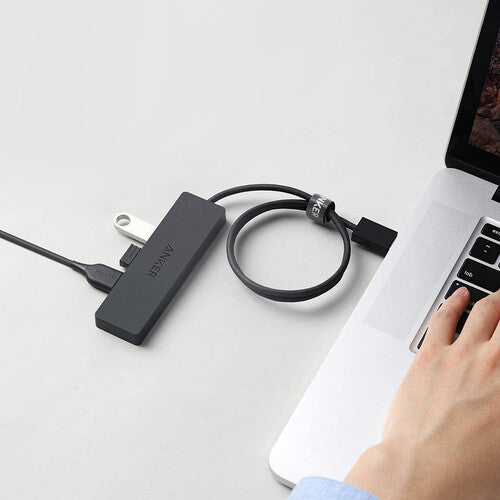 Anker Hub USB 3.2 Gen 1 Ultra Delgado 4 Puertos con Cable Integrado
