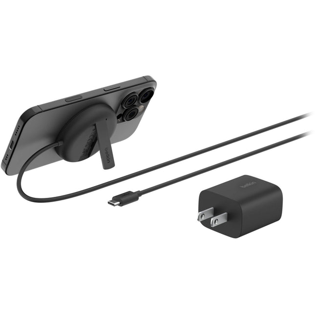 Belkin Qi2 15W Cargador Inalámbrico Magnético con Base y Soporte Negro