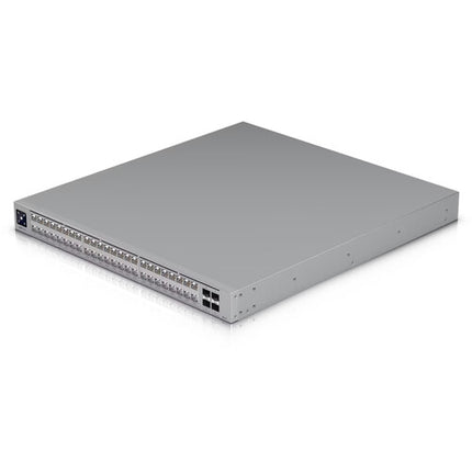 Ubiquiti Pro XG 48 con 32 puertos 10G 16 puertos 2.5G switch gestionado