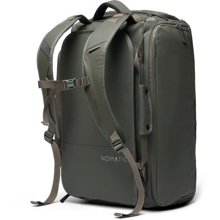 Nomatic Travel Bag V2 Bolso de Viaje Olive 40L con Compartimento para Laptop 15" y Cinturón Removible