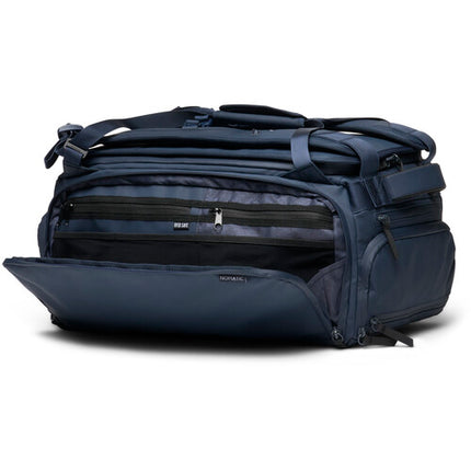 Nomatic Travel Bag V2 Mochila de Viaje 30L con Bolsillo Acolchado y Cinturón de Cintura