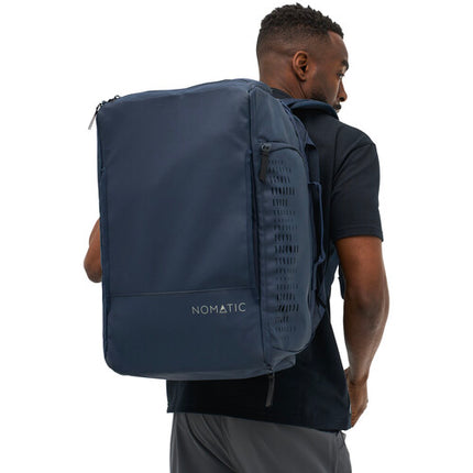 Nomatic Travel Bag V2 Mochila de Viaje 30L con Bolsillo Acolchado y Cinturón de Cintura