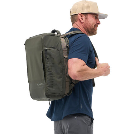 Nomatic Travel Bag V2 Bolsa de viaje oliva 30L con cinturón de cintura desmontable