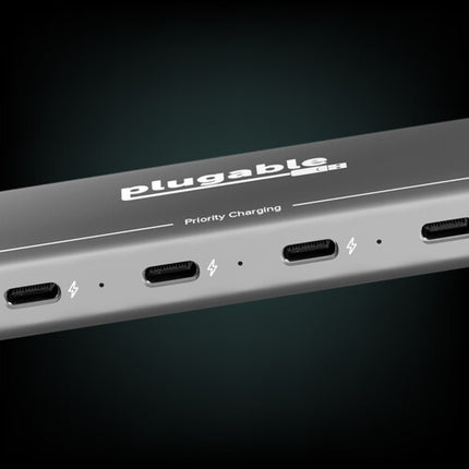 Plugable Cargador Prioritario USB 10 Puertos 140W Adaptador y Cable USB-C 3.3'