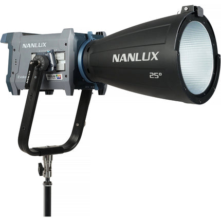 Nanlux Evoke 600C RGB Foco LED con Controlador Cableado 24620 Lux 25° Reflector
