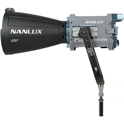 Nanlux Evoke 600C RGB Foco LED con Controlador Cableado 24620 Lux 25° Reflector