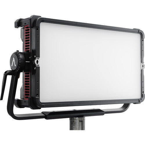 Aputure NOVA II 2x1 Panel LED de luz RGB 27.2x15.3 pulgadas 197300 Lux