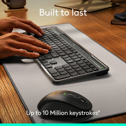 Logitech Signature Slim Solar+ Teclado inalámbrico para Mac con carga solar y Bluetooth LE