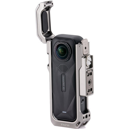 Placa de Montaje Horizontal Tilta para Insta360 X5 con Rosca 1/4"-20 y Tornillo Manual