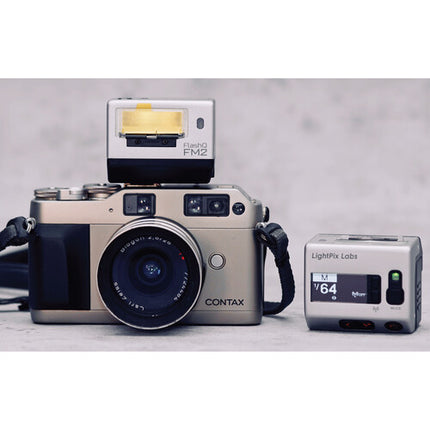 LightPix Labs FlashQ FM2 Flash para FUJIFILM TTL 2.4 GHz Alcance 20 m Incluye 6 Geles