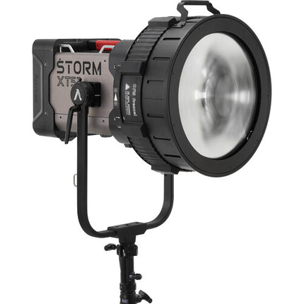Aputure Motorized CF16 Fresnel Foco Fresnel Motorizado 16" 18 a 50° con Flight Case