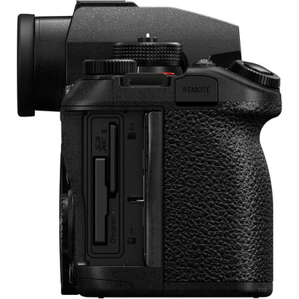 Panasonic LUMIX S1R II Cámara sin Espejo 44.3MP 24-60mm f2.8 Kit Básico