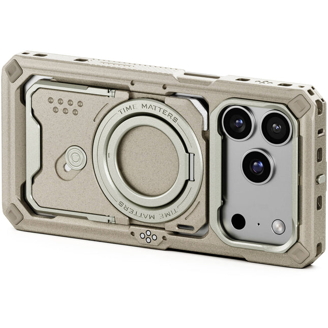 Funda Tilta Khronos iPhone 17 Pro Beige Protección Rugerizada Sistema 3+3 Back Plate