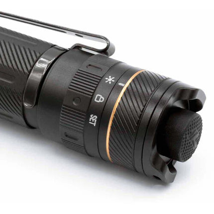 Fenix Linterna Recargable PD45R ACE 3200 Lúmenes Batería 21700