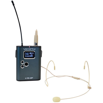 VocoPro UTD-QUAD-PLAY sistema inalámbrico 4 canales 500 MHz con 4 transmisores y micrófonos beige