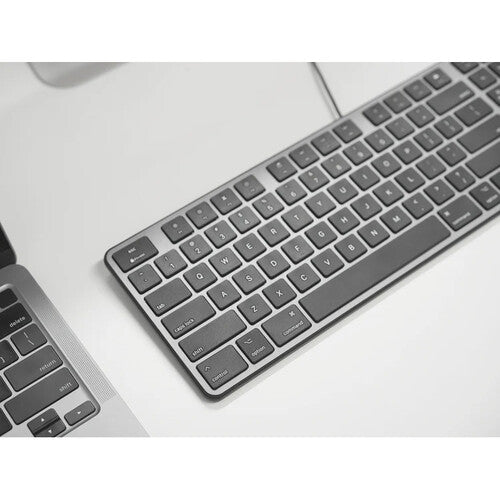 Macally 104-Key Slim Teclado USB-A Gris Espacial con 16 Teclas Mac