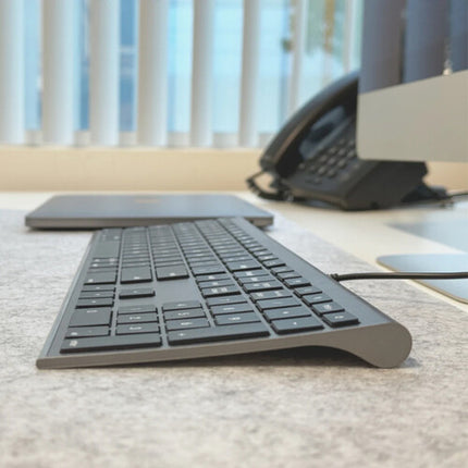 Macally Everyday Premium Teclado para Mac con 110 Teclas y USB-A Adaptador Integrado