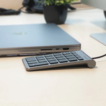 Macally 22 Teclas Teclado Numérico USB-C Gris Espacio Compacto Delgado