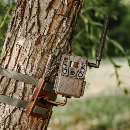 Browning Defender Vision Pro HD Cámara de Caza Celular 46MP 1080p con Audio y Bracket Metálico