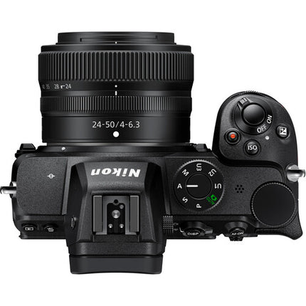 Nikon Z5 Cámara Sin Espejo 24.3MP 24-50mm f4-6.3 con Kit Básico