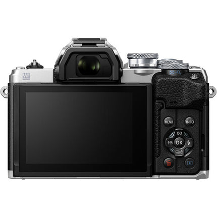 Cámara Sin Espejo Olympus OM-D E-M10 Mark IV 20.3MP 4K Kit Lentes 14-42mm 40-150mm Plata
