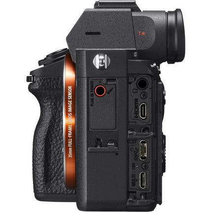Sony a7 III Cámara sin Espejo 24MP 4K con Lente 28-70mm y Kit Básico