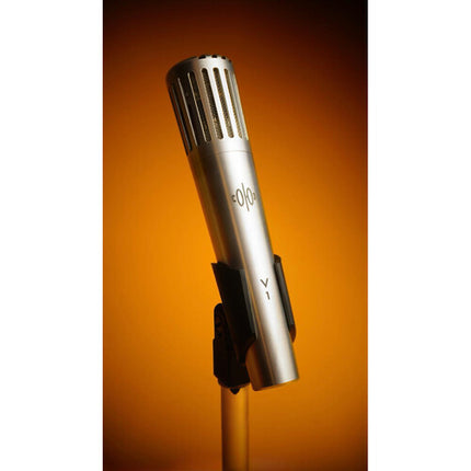Soyuz Microphones V1 Micrófono Dinámico Cardioide Plata con Clip