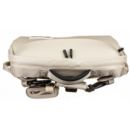 Pelican AEGIS Sx5 Access Sling Bolsa de hombro grande con divisor y cierre dual